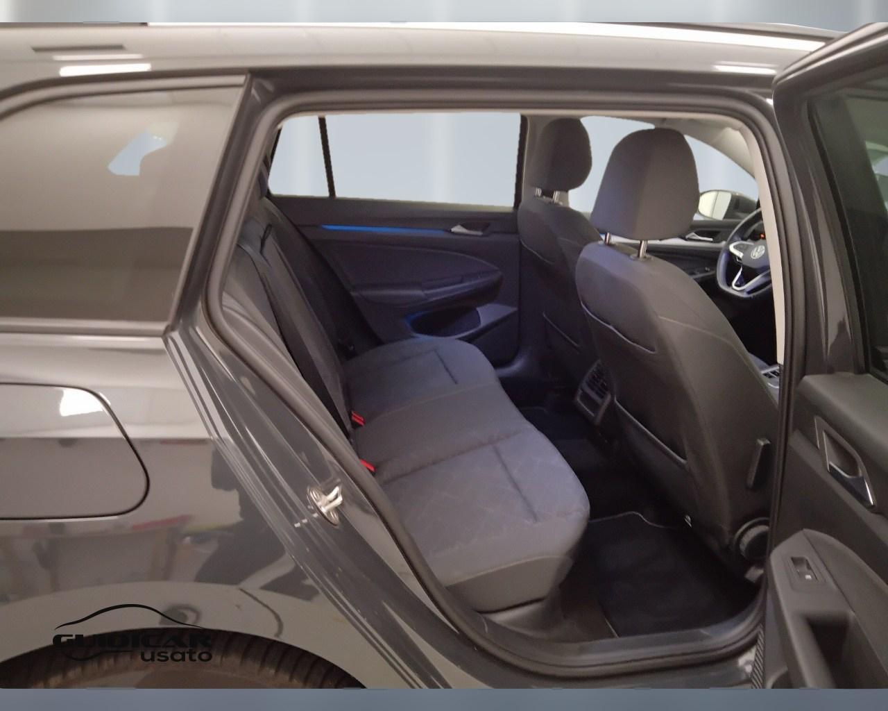 VOLKSWAGEN Golf VIII 2020 Variant - Golf Variant 2.0 tdi Life 115cv dsg