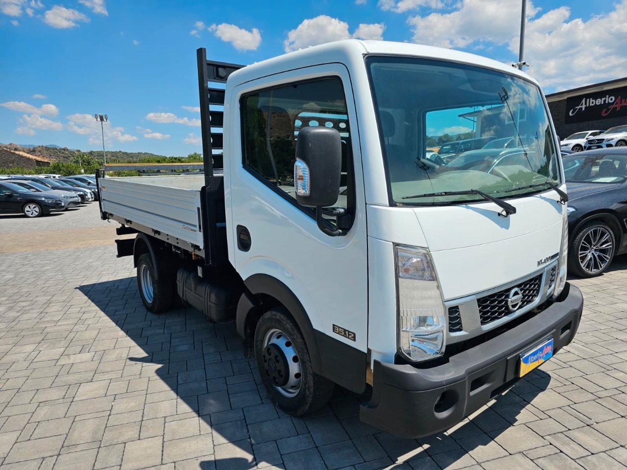 Nissan Cabstar CABSTAR 120 NT400 35 RIBALTABILE + IVA