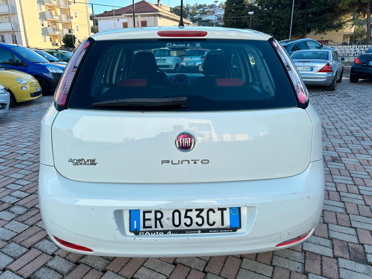 Fiat Punto 1.4 8V 5 porte Natural Power Lounge