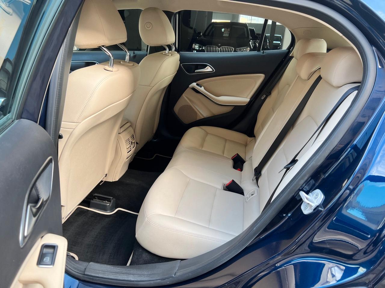 Mercedes-benz GLA 200 d 136cv Sport LED/NAVI/PELLE/CAMERA RESTYLING!!