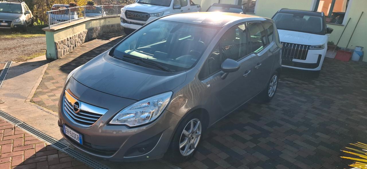 Opel Meriva 1.7 CDTI 130CV Cosmo