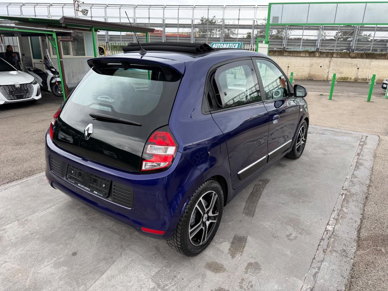 Renault Twingo TCe 90 CV EDC Intens