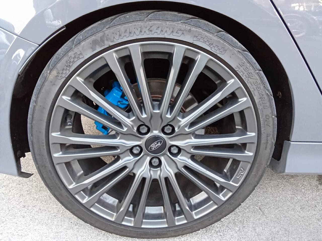 Ford Focus RS 2.3 350 CV AWD