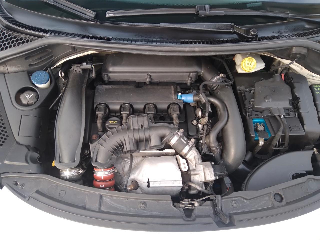 Peugeot 207 1.6 turbo 156CV 6marce 5p. Allure