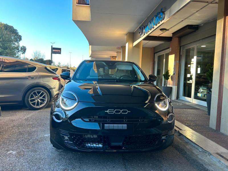 Fiat 600 1.2 hybrid La Prima 110cv auto