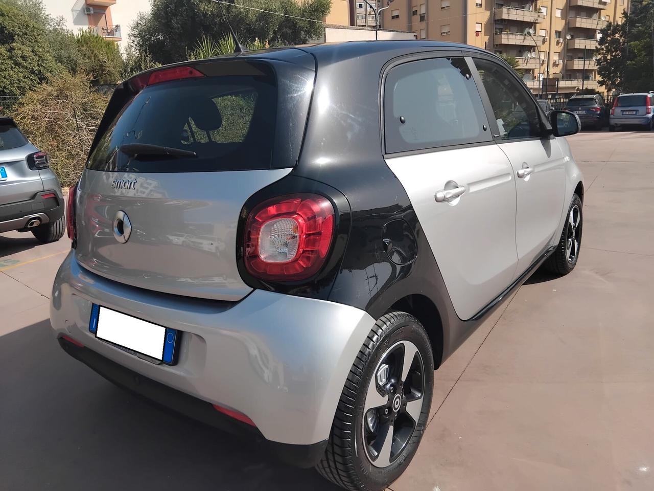 SMART FOR FOUR PASSION SOLI 32448KM DIMOSTRABILI
