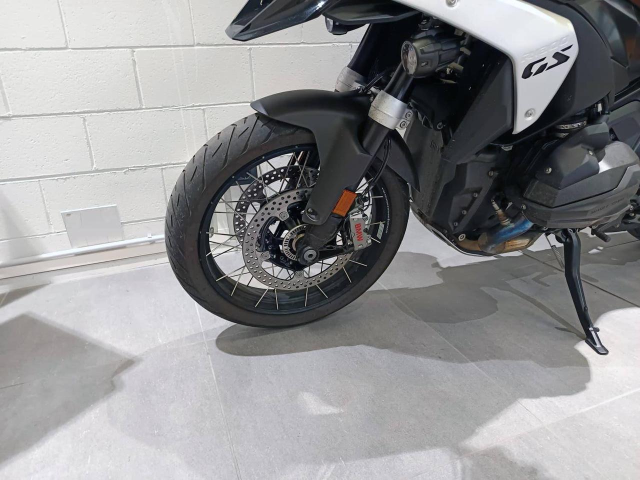 BMW R 1300 GS Triple Black ASA