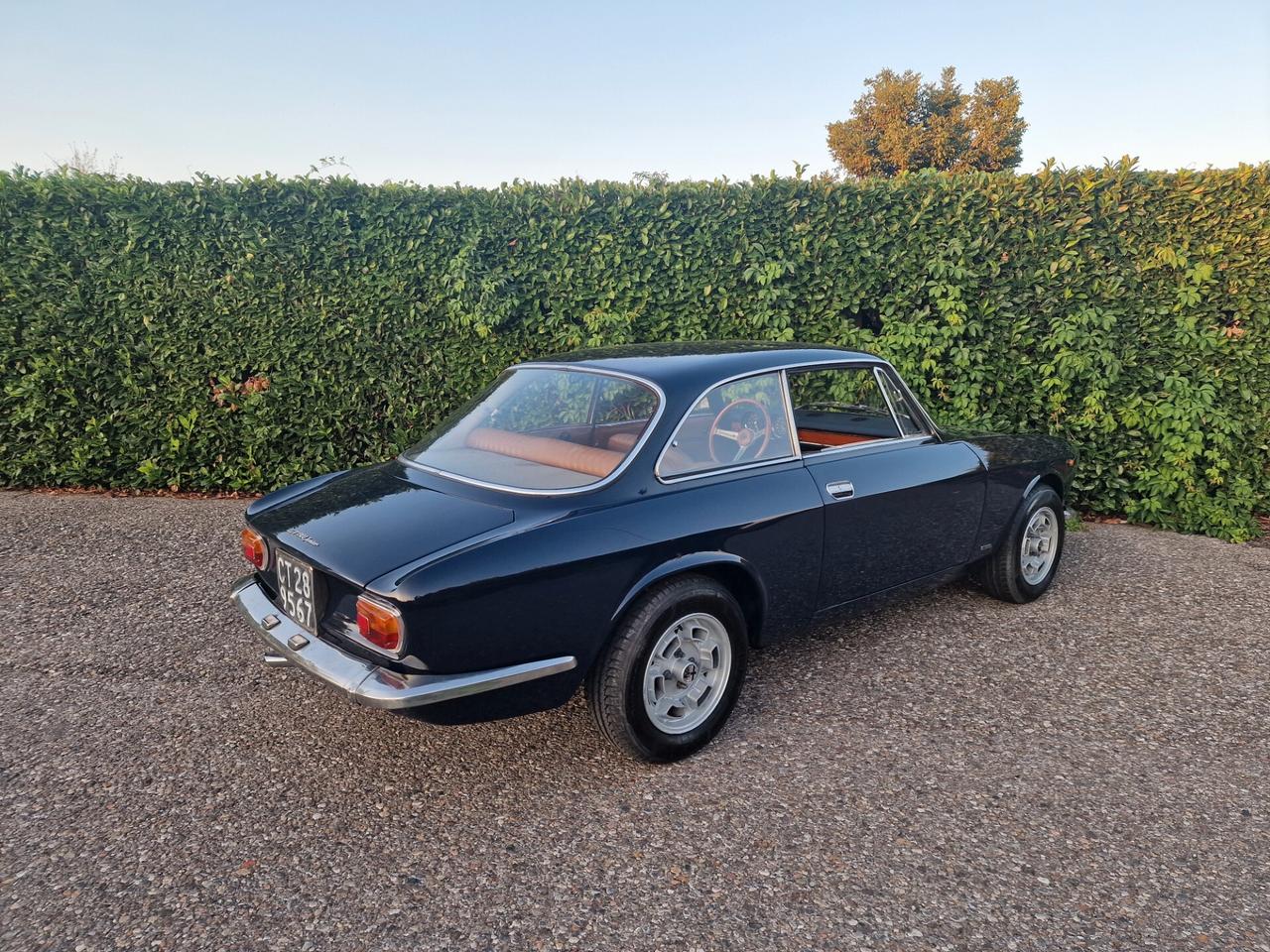 Alfa Romeo Gt Junior 1300