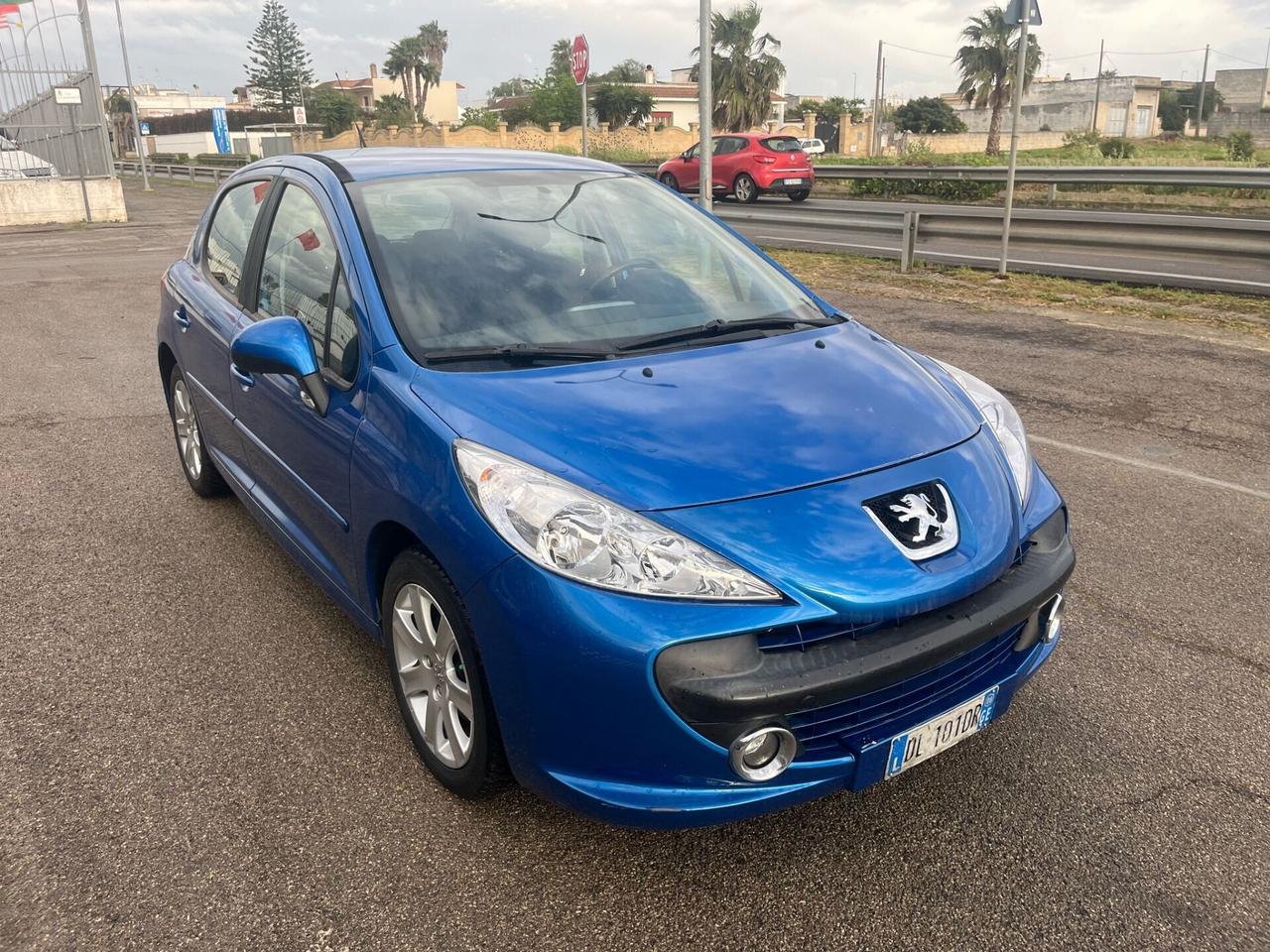 Peugeot 207 1.6 HDi 90CV 5p. XS Unipro 2008