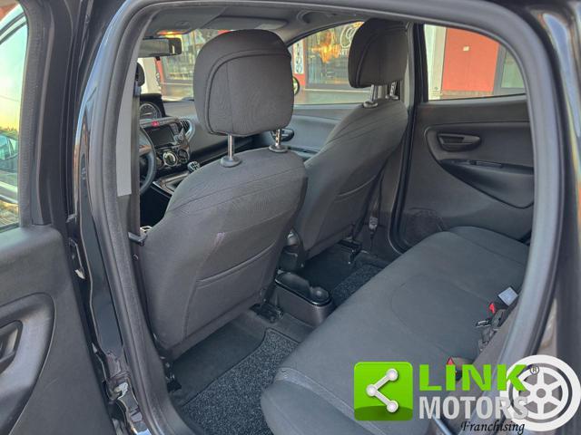 LANCIA Ypsilon 1.2 69 CV 5 porte S&S Gold