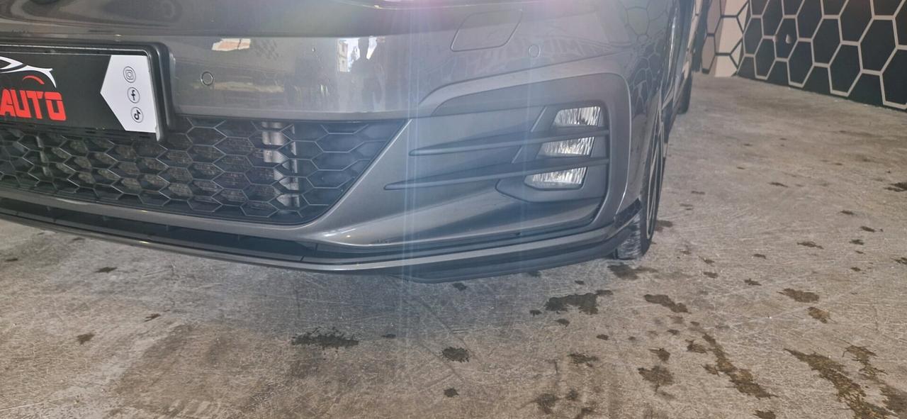 Volkswagen Golf GTI Performance 2.0 245 CV TSI DSG 5p. BMT