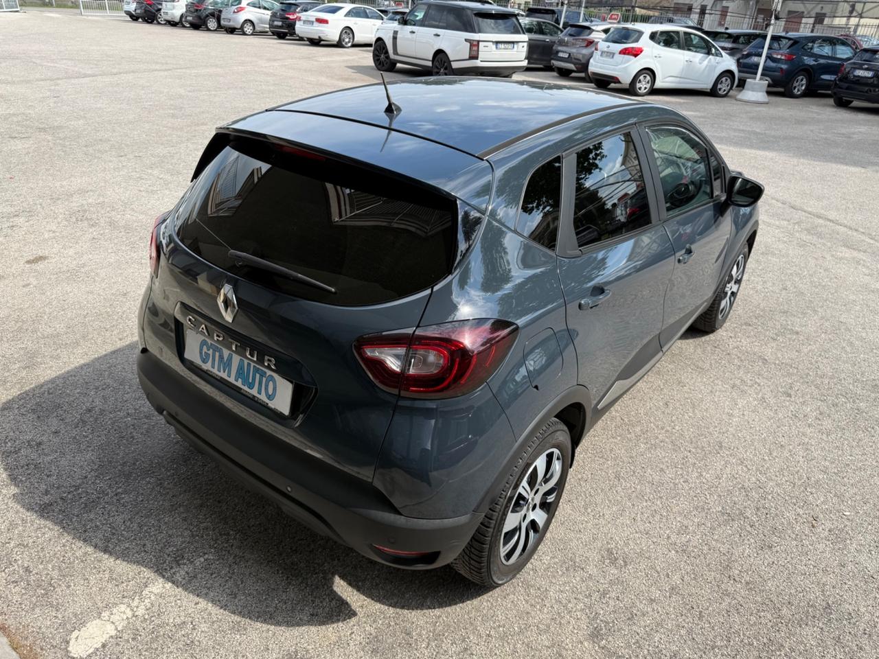 Renault Captur TCe 12V 90 CV Life - OK Neopatentati