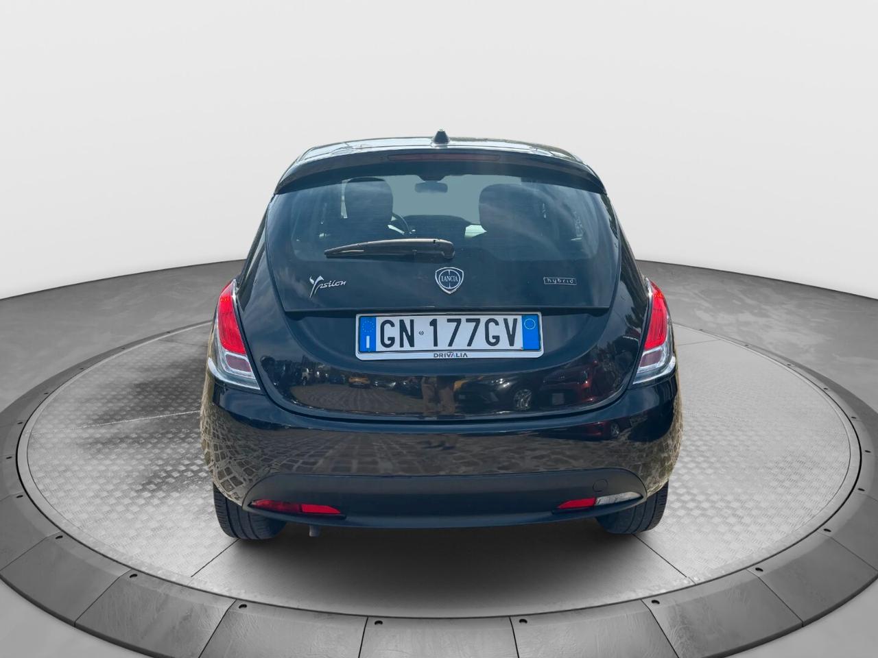 Lancia Ypsilon 1.0 FireFly 5 porte S&S Hybrid Silver Plus