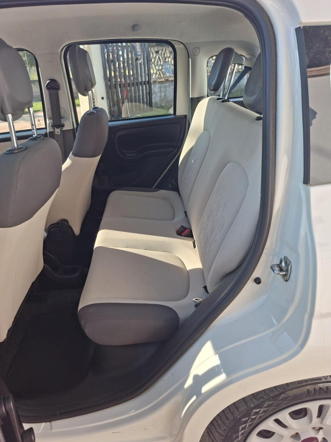 Fiat Panda 0.9 benzina neopatentati