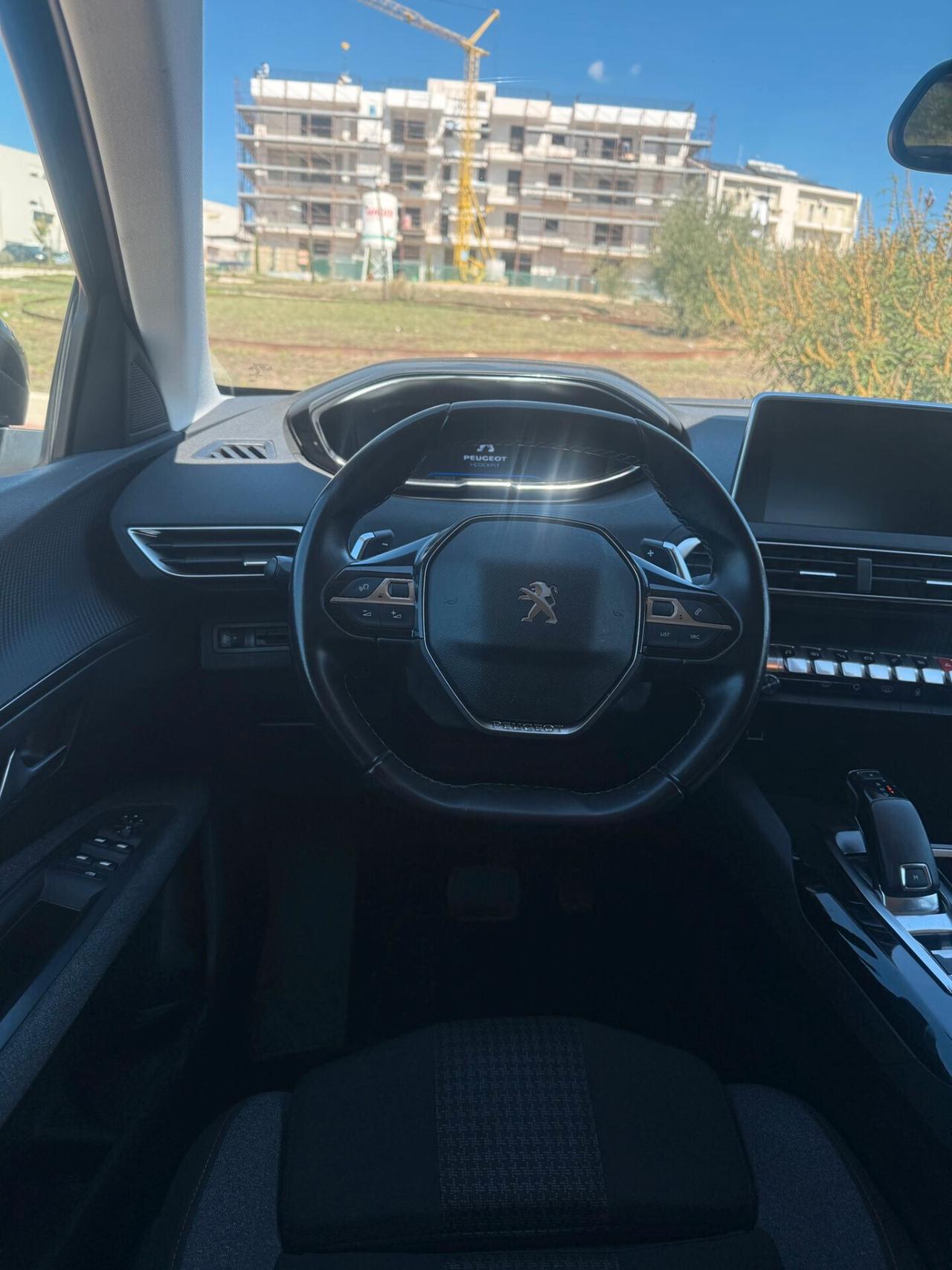 Peugeot 3008 BlueHDi 130 S&S EAT8 Active