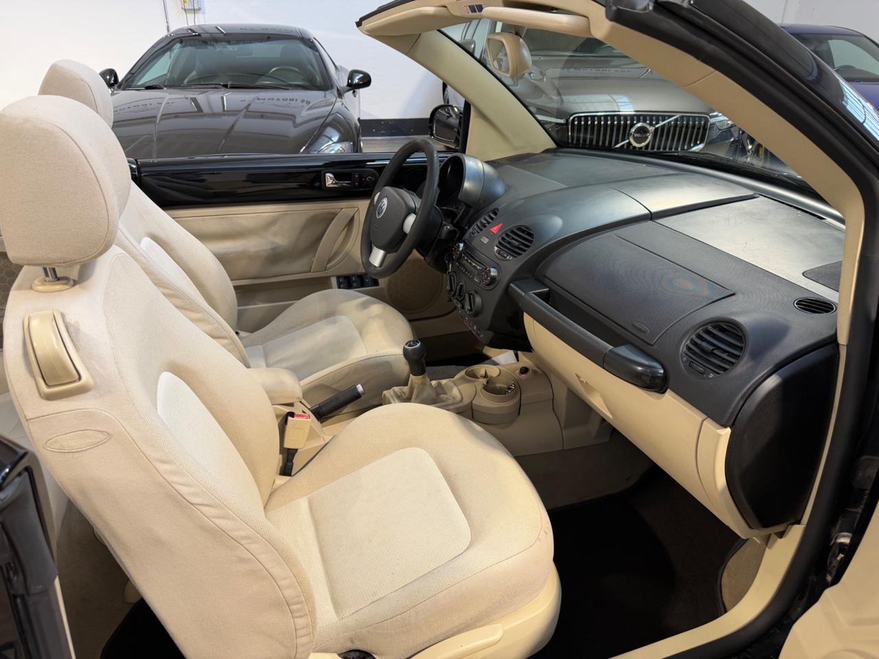 Volkswagen New Beetle 1.9 TDI 105CV Cabrio CLIMATIZZATORE - KM REALI !!!