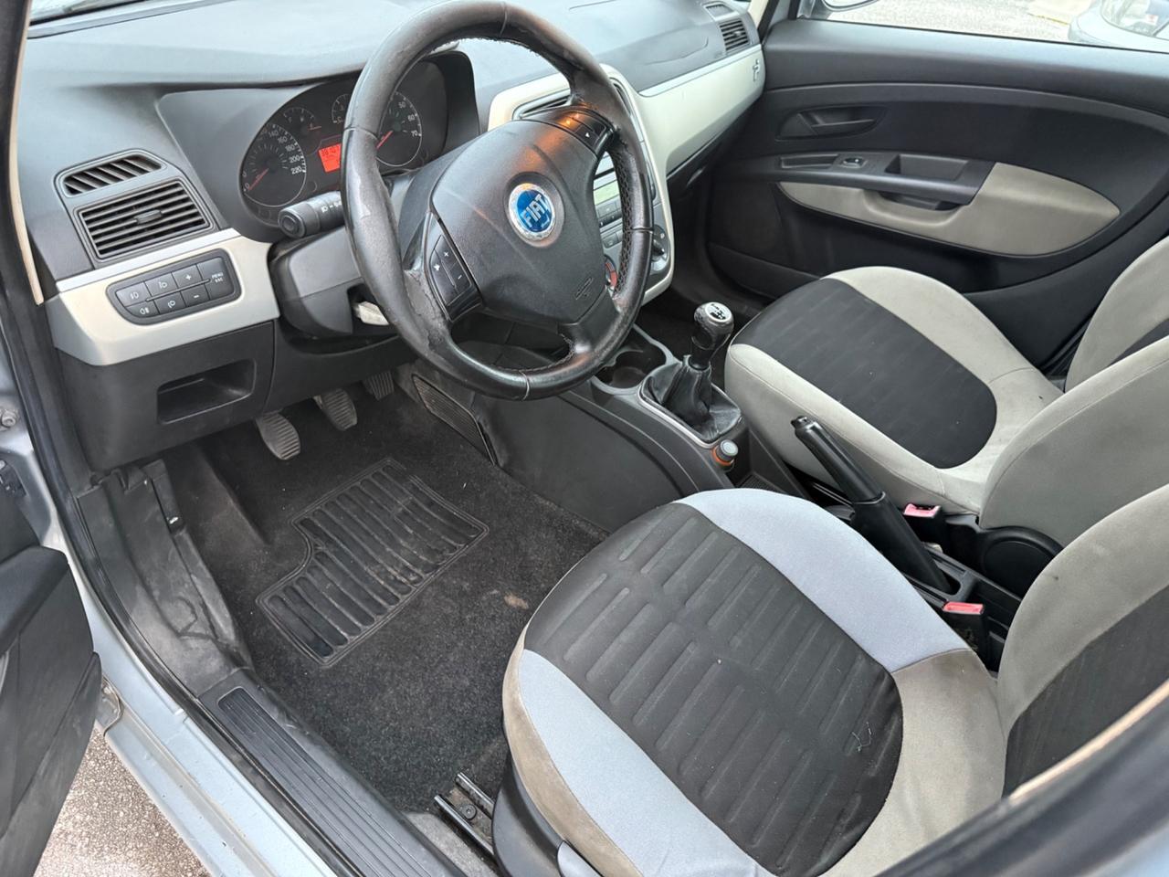 Fiat Grande Punto 1.3 MJT 75 CV 5 porte Dynamic