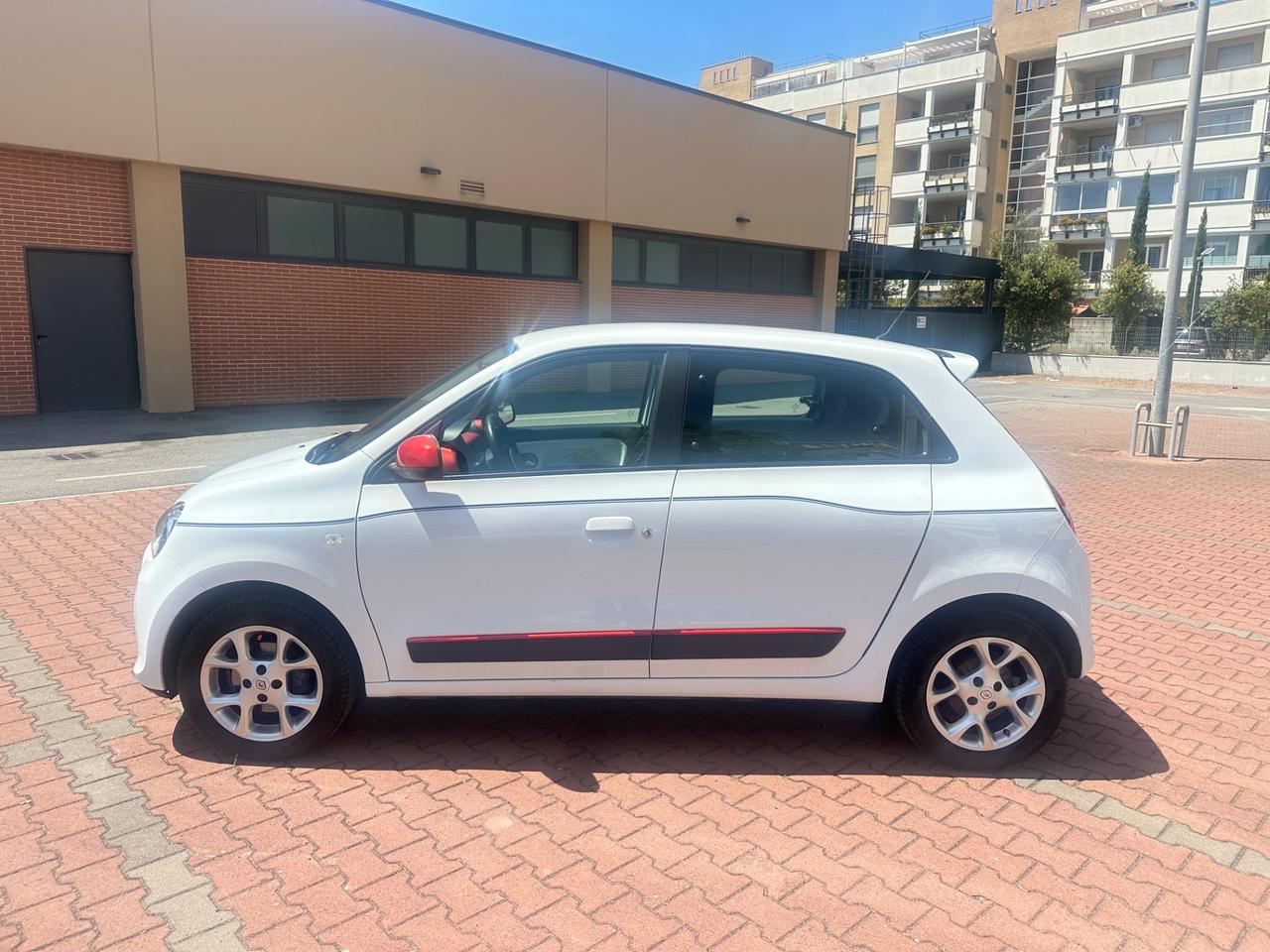 Renault Twingo 1.0 SCe Intens