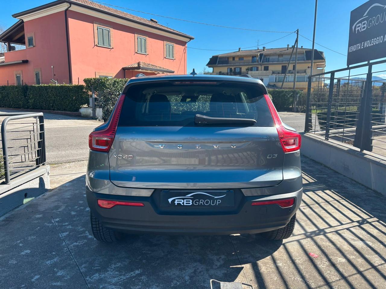 Volvo XC40 D4 AWD Geartronic R-design