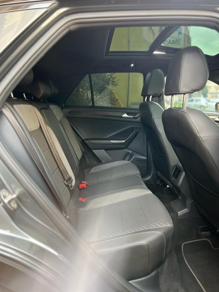 Volkswagen T-Roc 2.0 TDI SCR 150 CV DSG R-Line