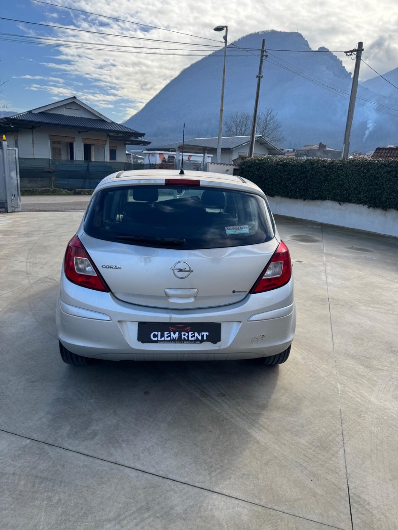 Opel Corsa 1.2 80CV 5 porte GPL-TECH Club