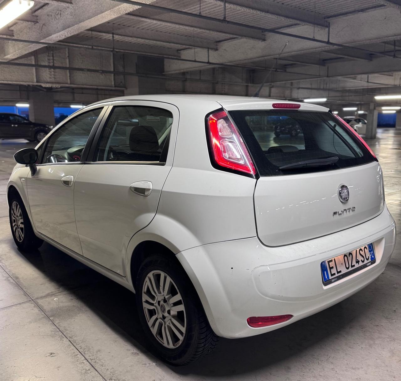 Fiat Punto Evo 1.2 69 CV LOUNGE – EURO 5B