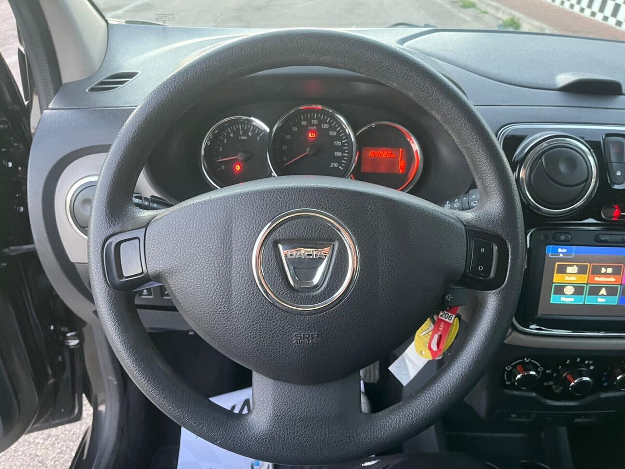 Dacia Lodgy 1.5 dCi Lauréate Gancio traino Unipro 2014