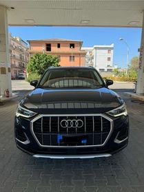 Audi Q3 35 TDI S tronic Business Advanced