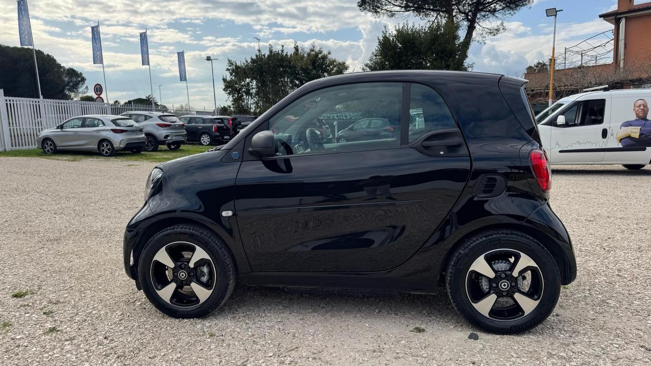 Smart ForTwo EQ Berlin Black Passion