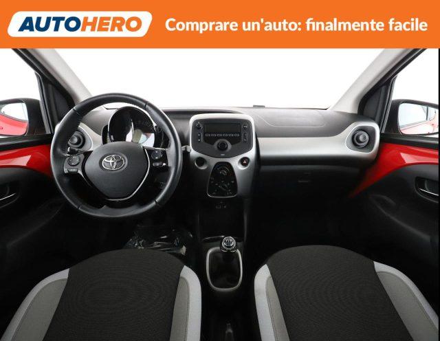 TOYOTA Aygo 1.0 VVT-i 69 CV 5 porte x-play TSS