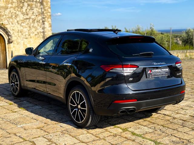 MASERATI Levante V6 Diesel 250cv AWD Granlusso (Tetto/APP/Retro)