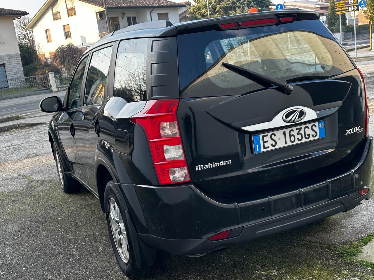 Mahindra XUV500 2.2 16V AWD W8