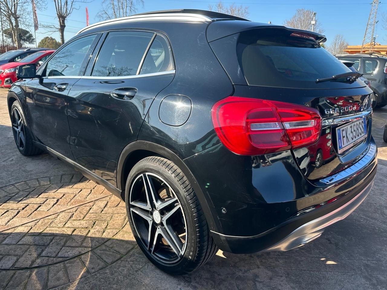 GLA 200 D 4MATIC PREMIUM FINANZIAMENTO