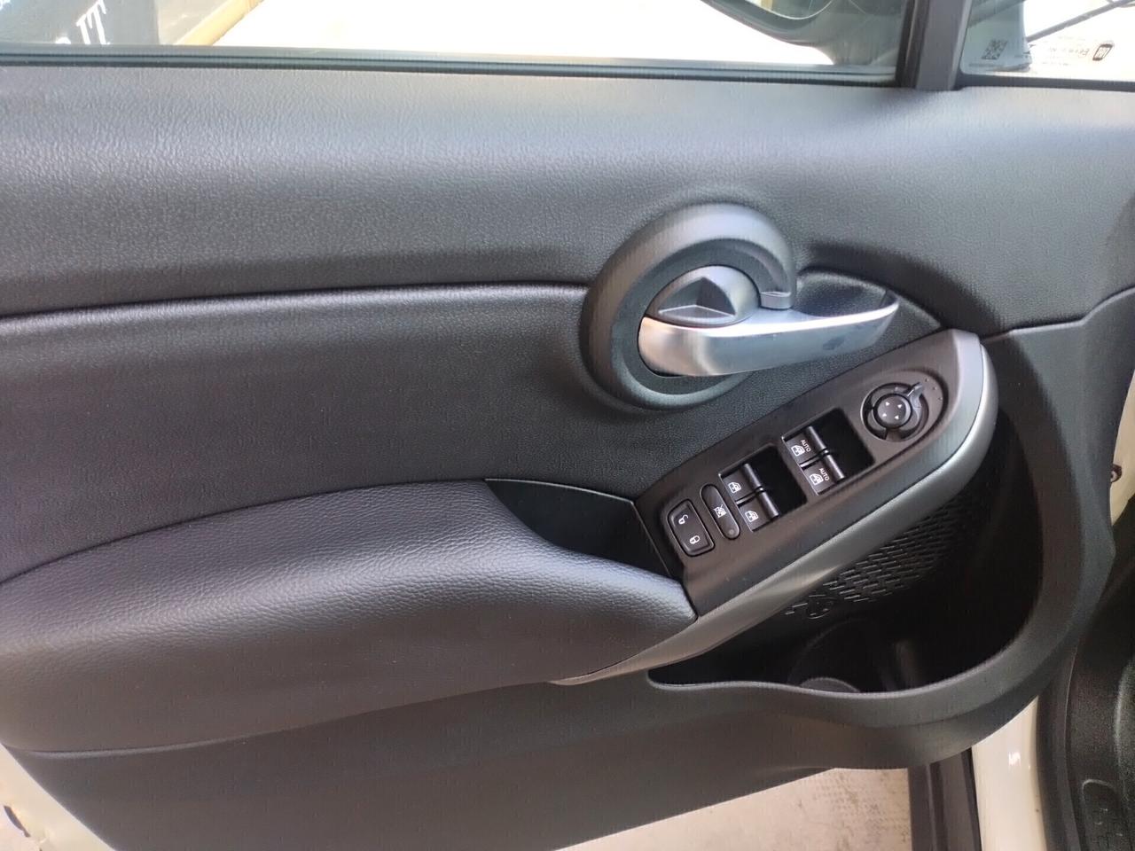 Fiat 500X 1.6 MultiJet 120 CV allestimento Cross