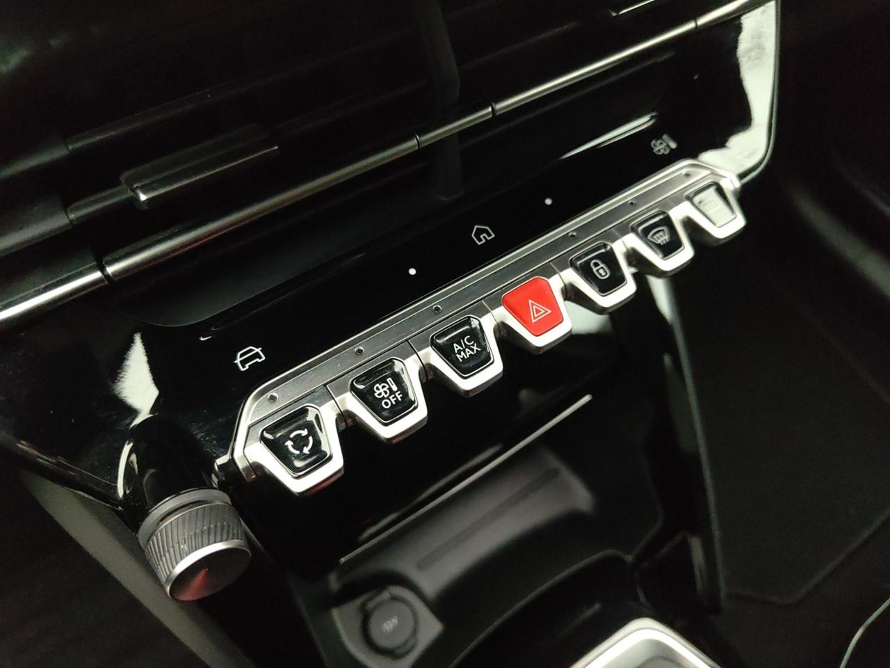 PEUGEOT 208 II 2023 1.2 PURETECH 100CV ALLURE