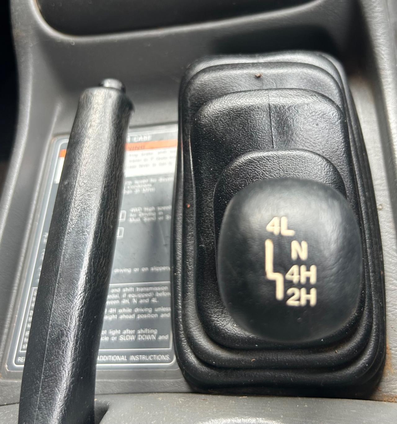Suzuki Grand Vitara 1.6i cat 3 porte Neopatentati