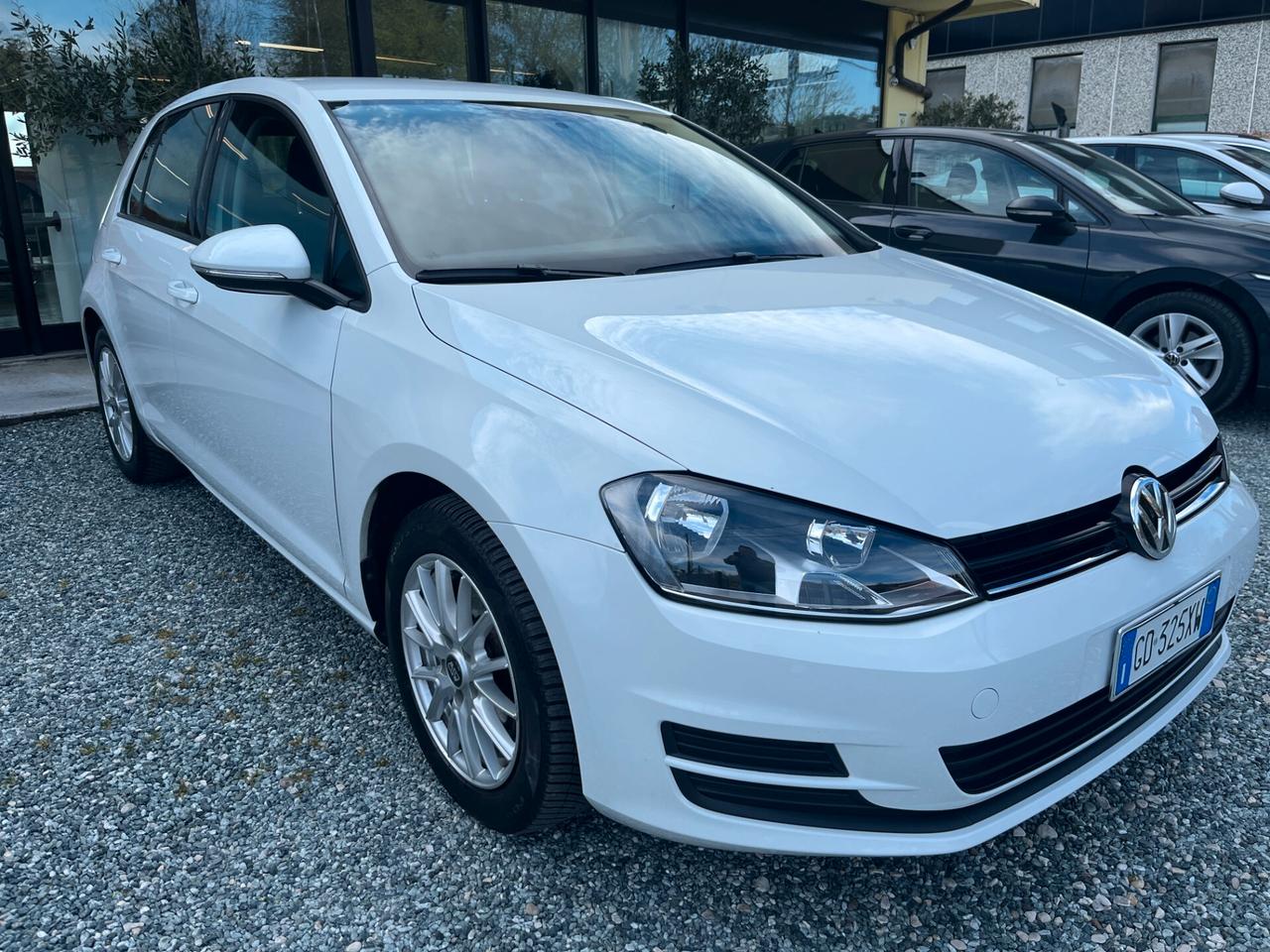 Volkswagen Golf 1.6 TDI 5p. 01/2016 NEOPATENTATI
