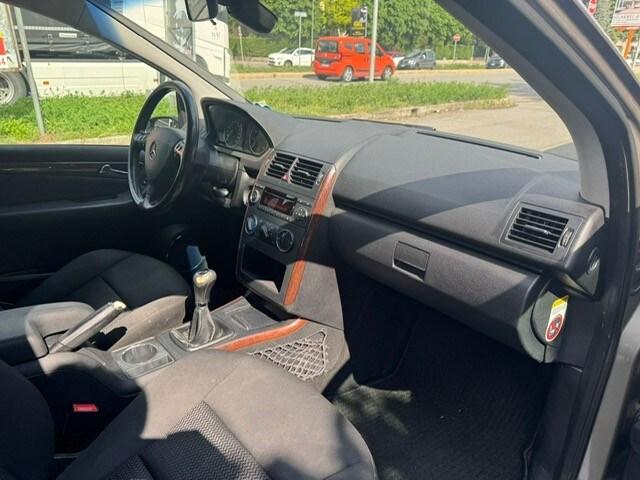 MERCEDES Classe A (W/C169) A 200 Classic