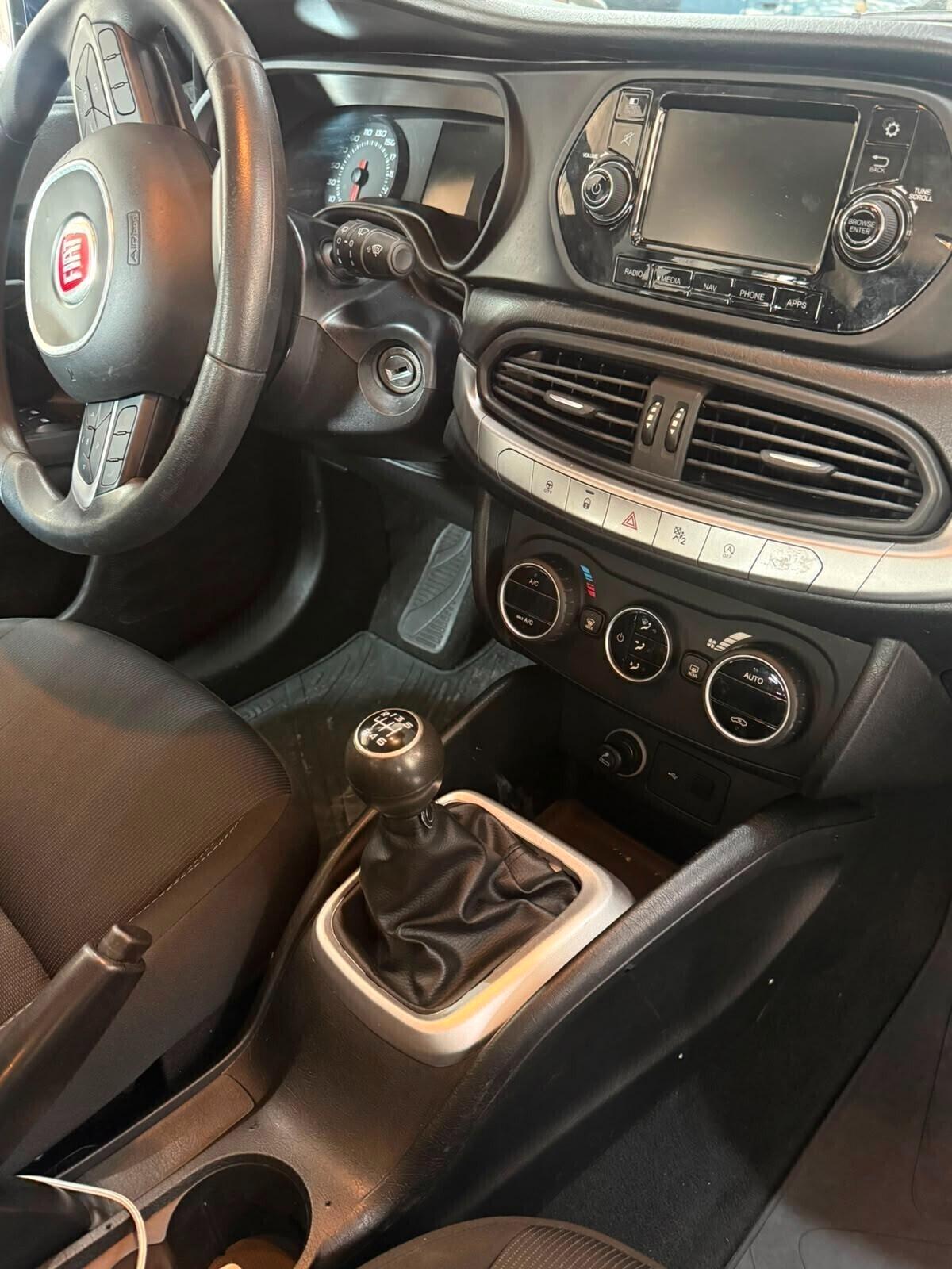 FIAT TIPO 1.6 MULTIJET BUSINESS BERLINA– GARANZIA 12 MESI