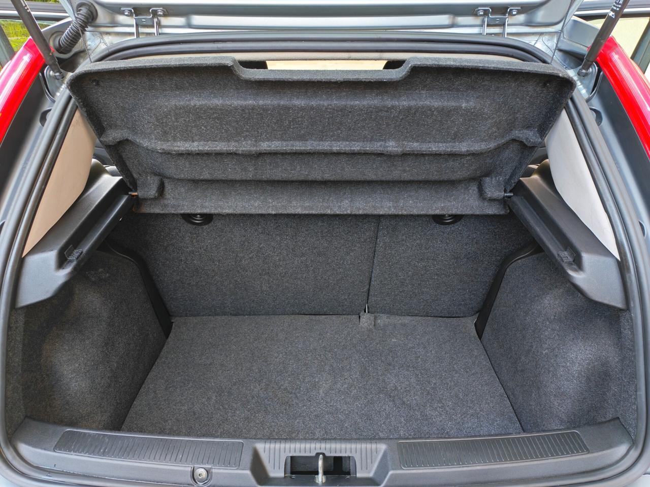 Fiat G. Punto 1.2 BENZINA 65cv / 86.000km / Neop.