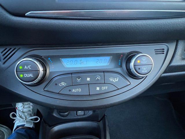 TOYOTA Yaris 1.5 Hybrid 5 porte Trend 'Blue Edition'