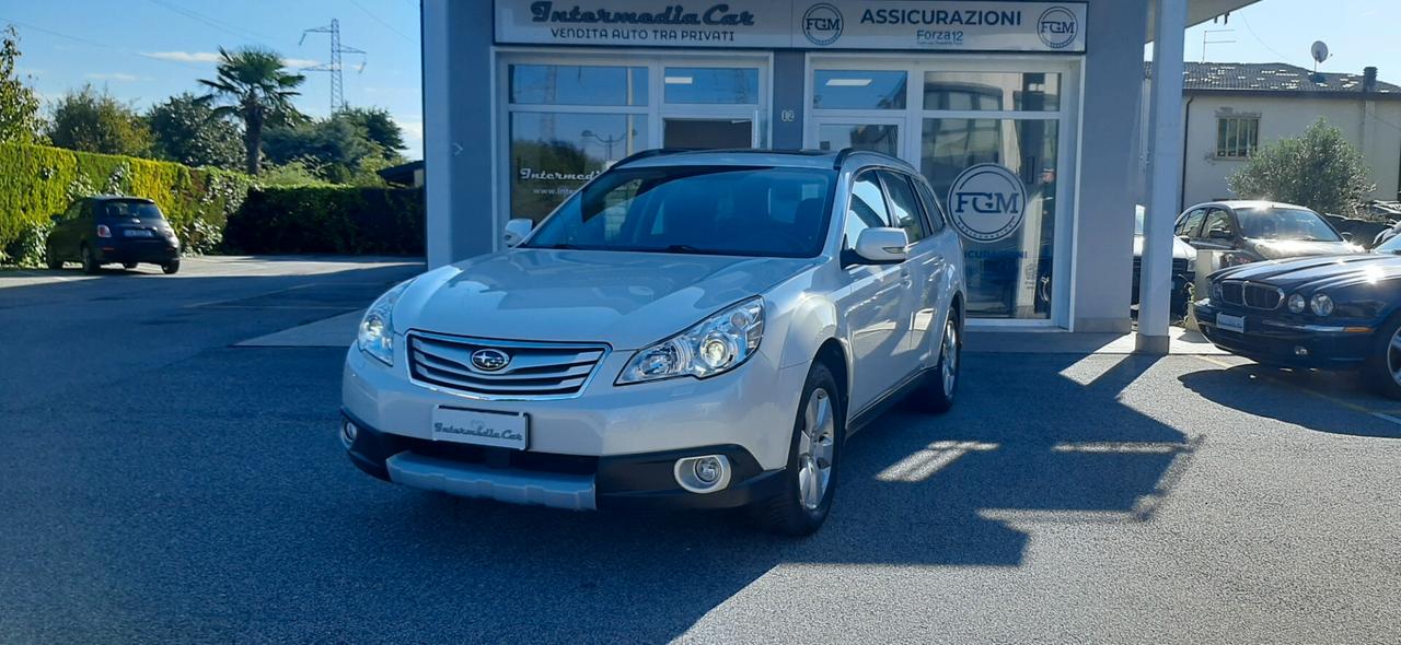 SUBARU OUTBACK 2.5i Bi-Fuel Trend