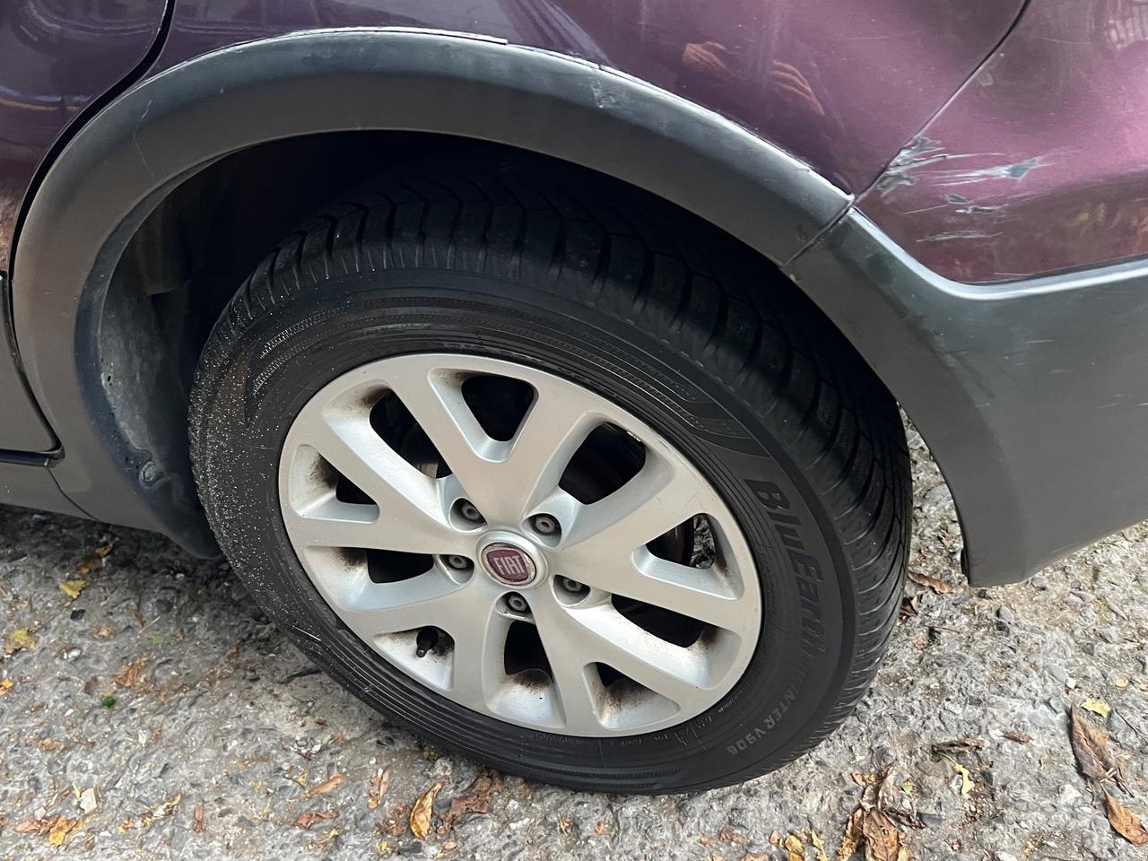 Fiat Sedici 2.0 MJT 16V 4x4 Experience - 2012