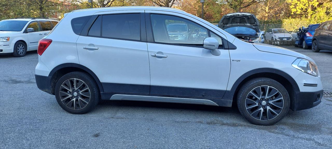 Suzuki S-Cross 1.6 VVT 4WD