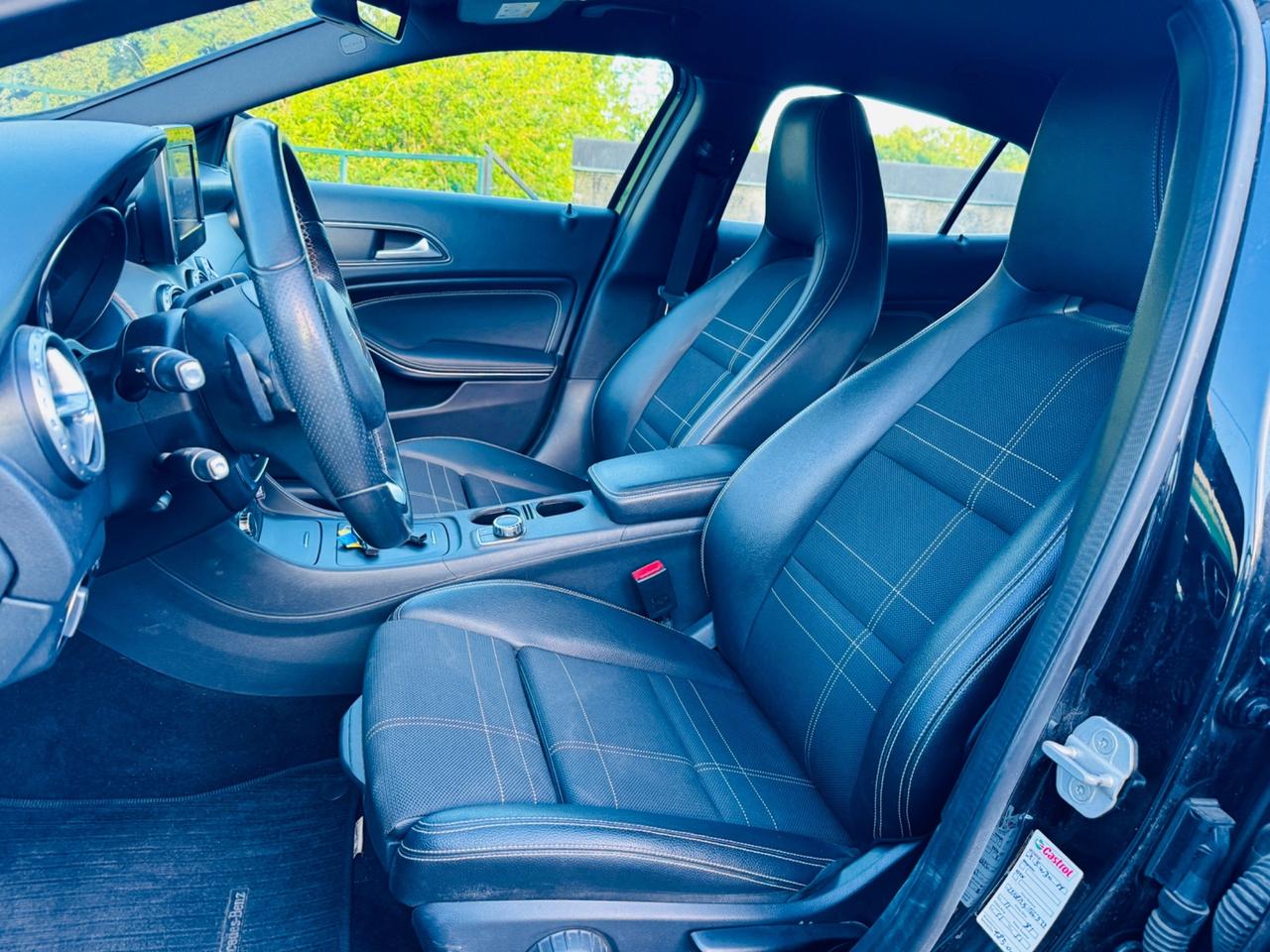 Mercedes-benz GLA 200 d Premium