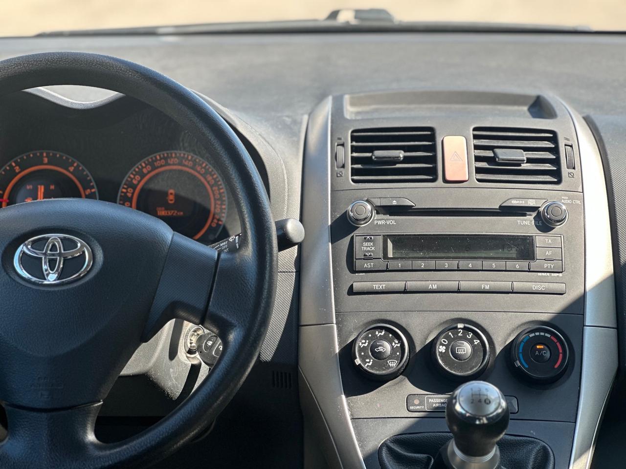 Toyota AURIS 1.4 DIESEL 2008 - SPAZIOSA