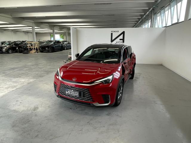 LEXUS LBX HYBRID 136CV EMOTION