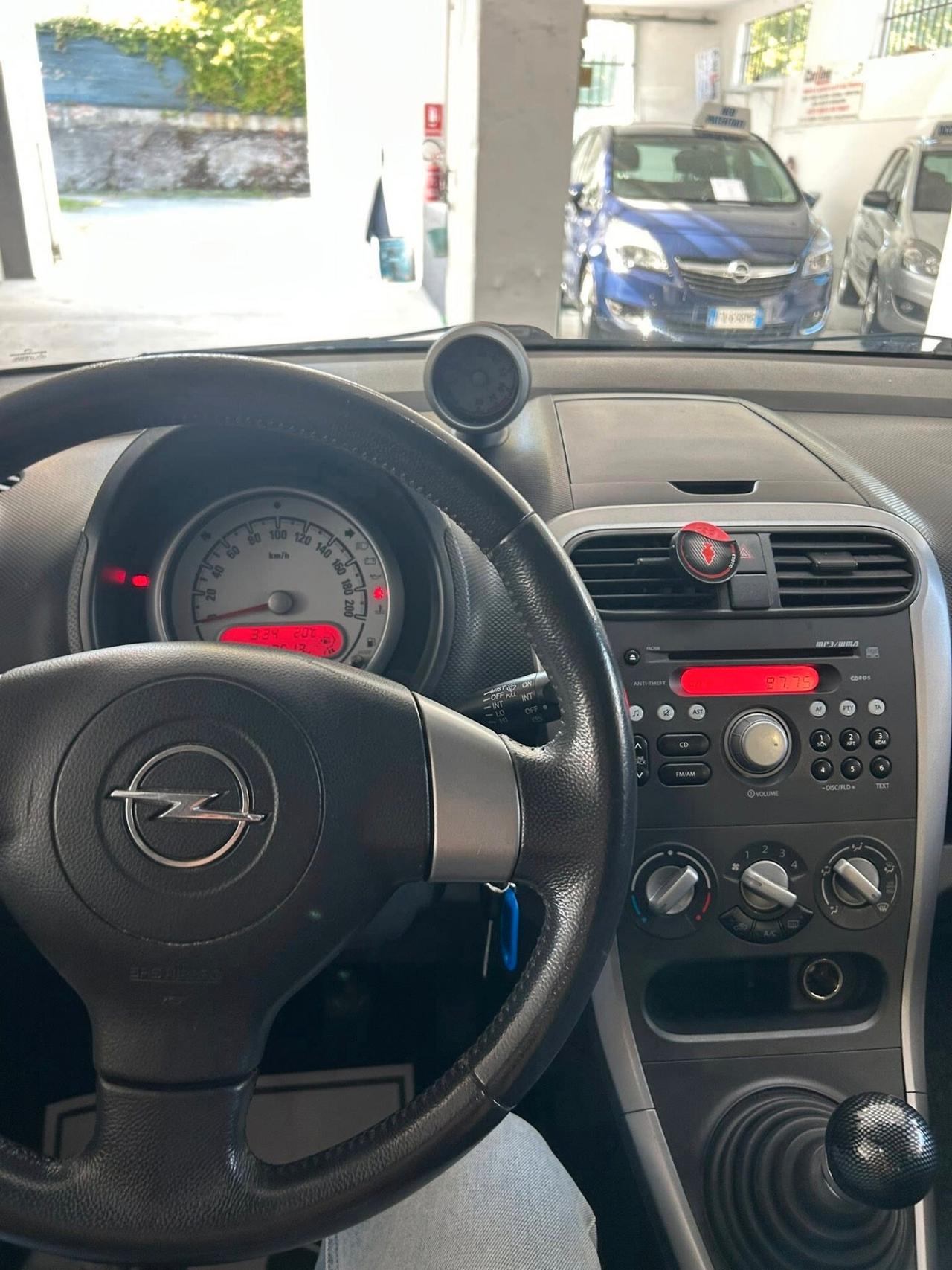 OPEL AGILA 1.2 - 2009