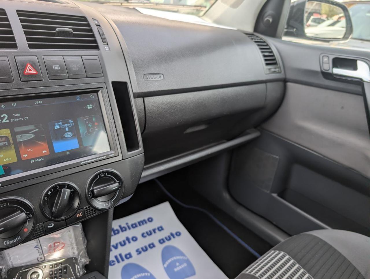 Volkswagen Polo 1.2/70CV 12V 5p. Comfortline