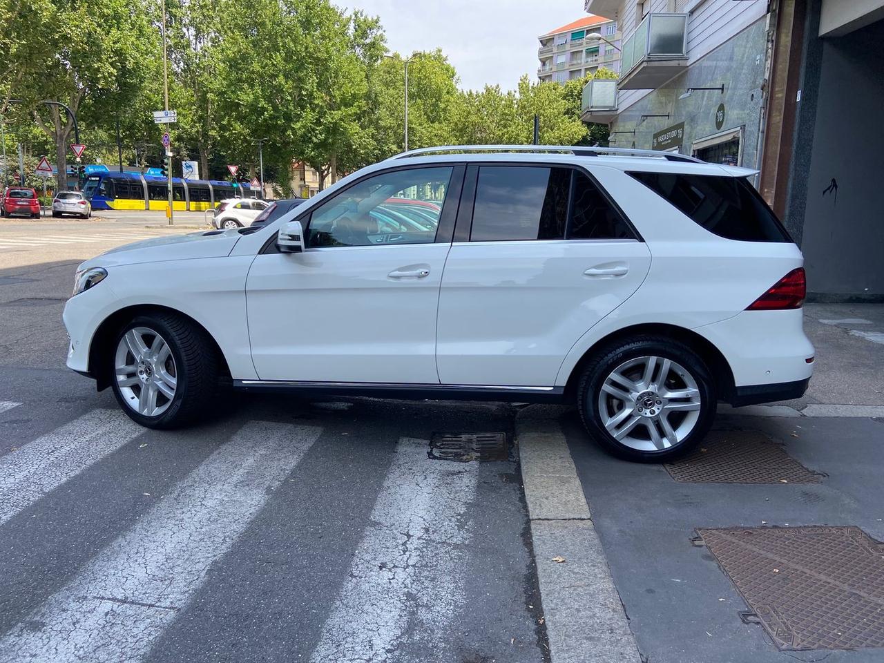 Mercedes-Benz GLE 250 Premium Plus GLE 250 #11490